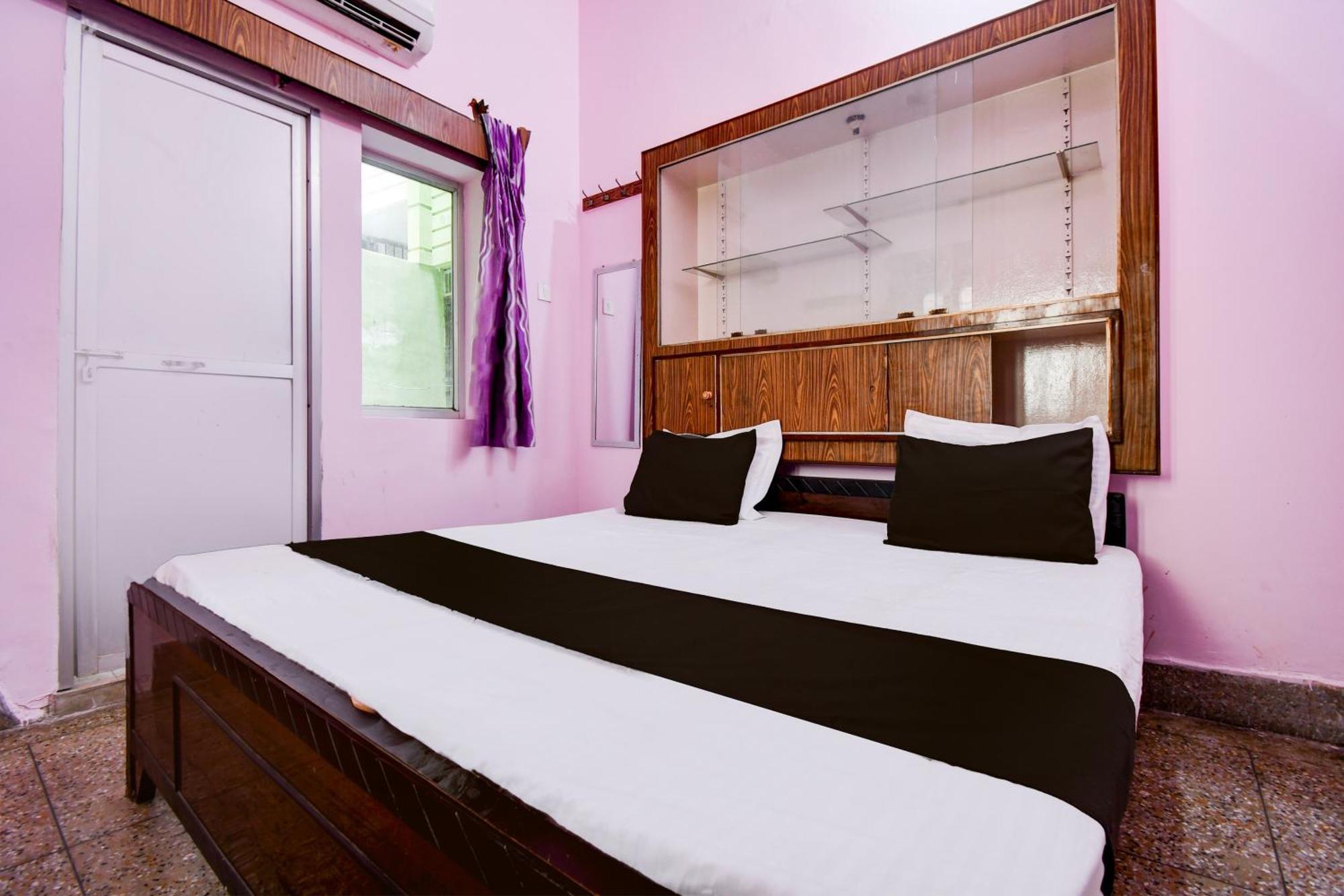 O Shivay Residency 3*